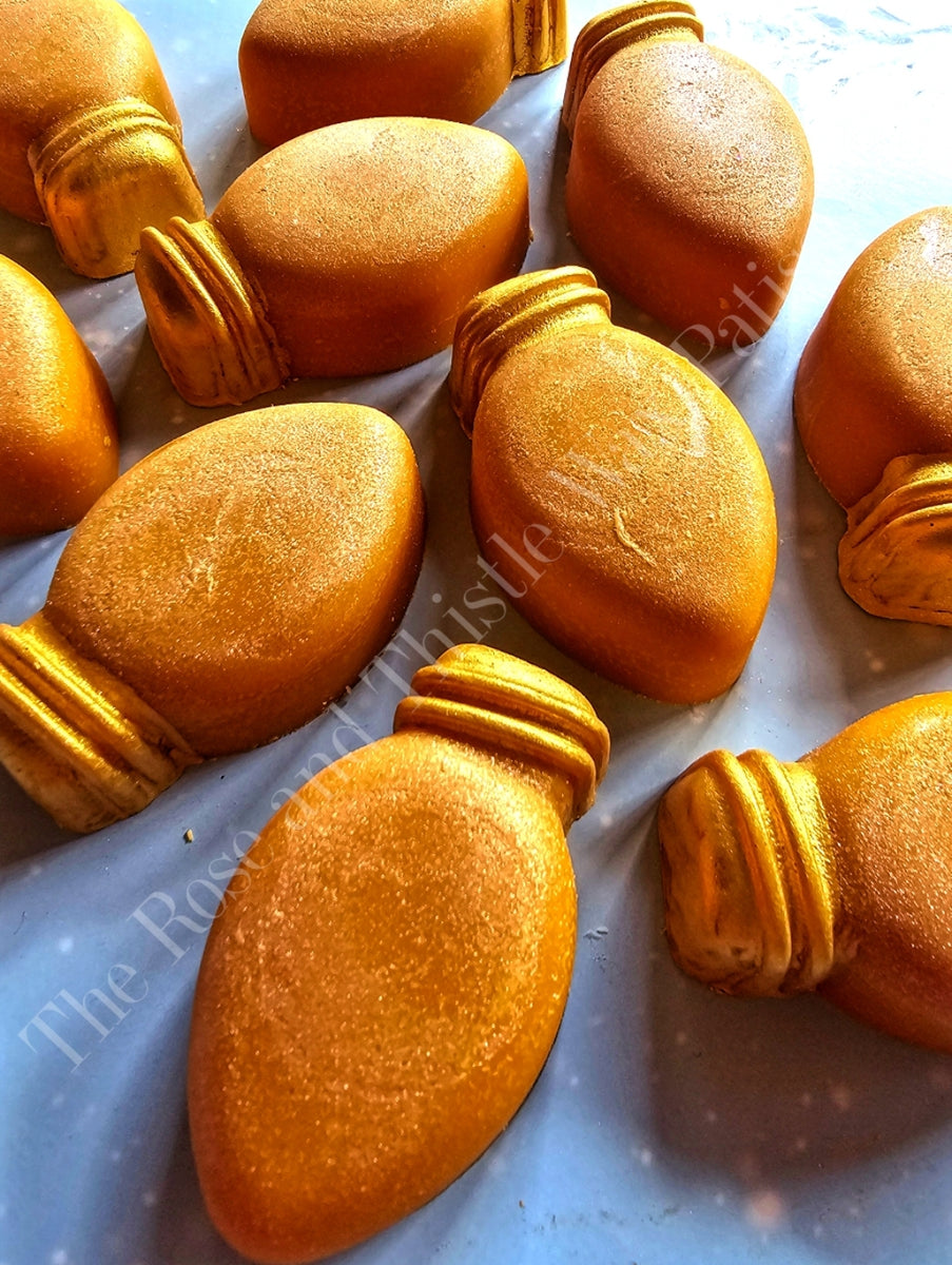 Dusted Peachy Snow Soy Wax Melt Christmas Bulb shape The Rose and