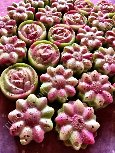 Aloe and Cucumber Soy Wax Melt Flowers